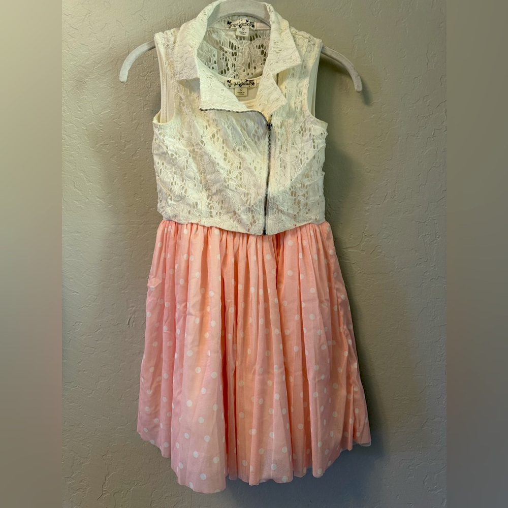 Pink polka dot girls dress with zip up white lace vest. Size 10. Never worn.